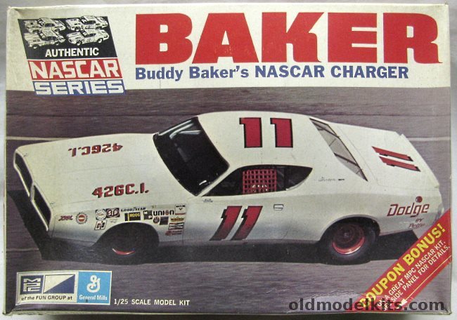 MPC 1/25 Dodge Charger Buddy Baker NASCAR, 1-1702-225 plastic model kit